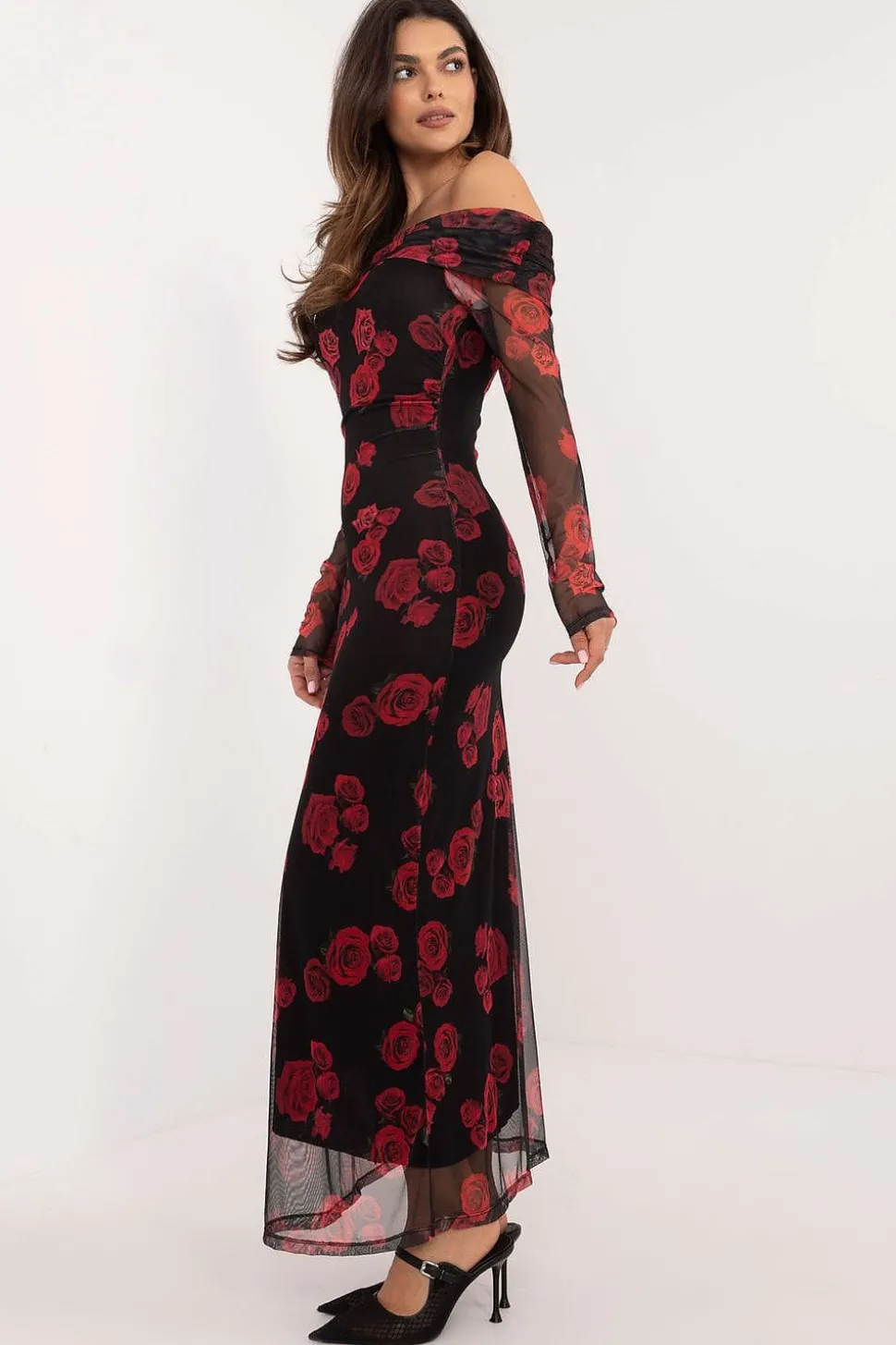 Robe de soirée fleurie longue épaules dénudées