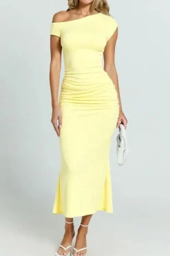 Robe de soirée jaune midi moulante
