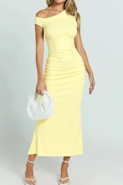 Robe de soirée jaune midi moulante