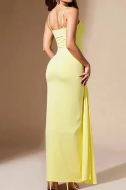 Robe de soirée jaune moulante drappée