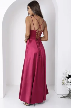 Robe de soirée longue bordeaux fendue satinée