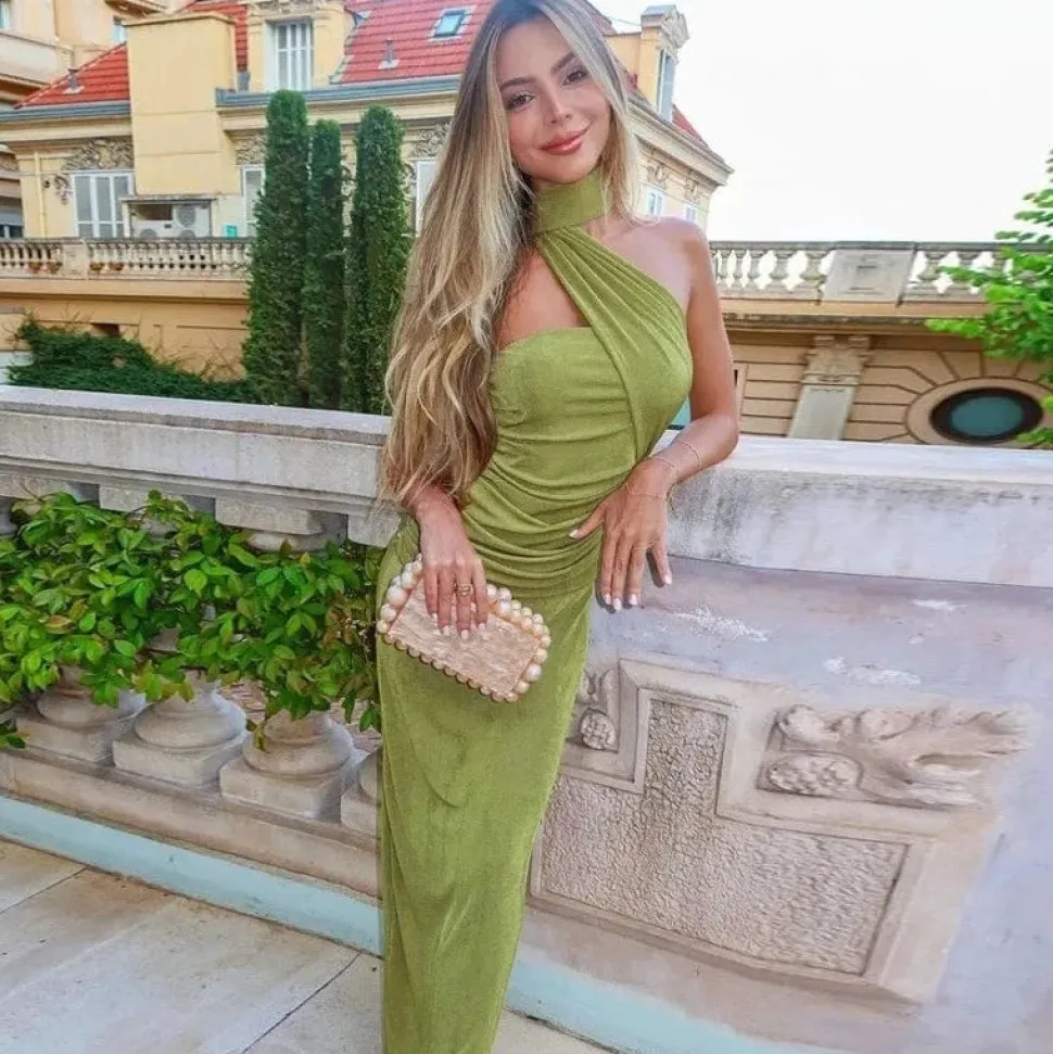 Robe de soirée longue col asymétrique