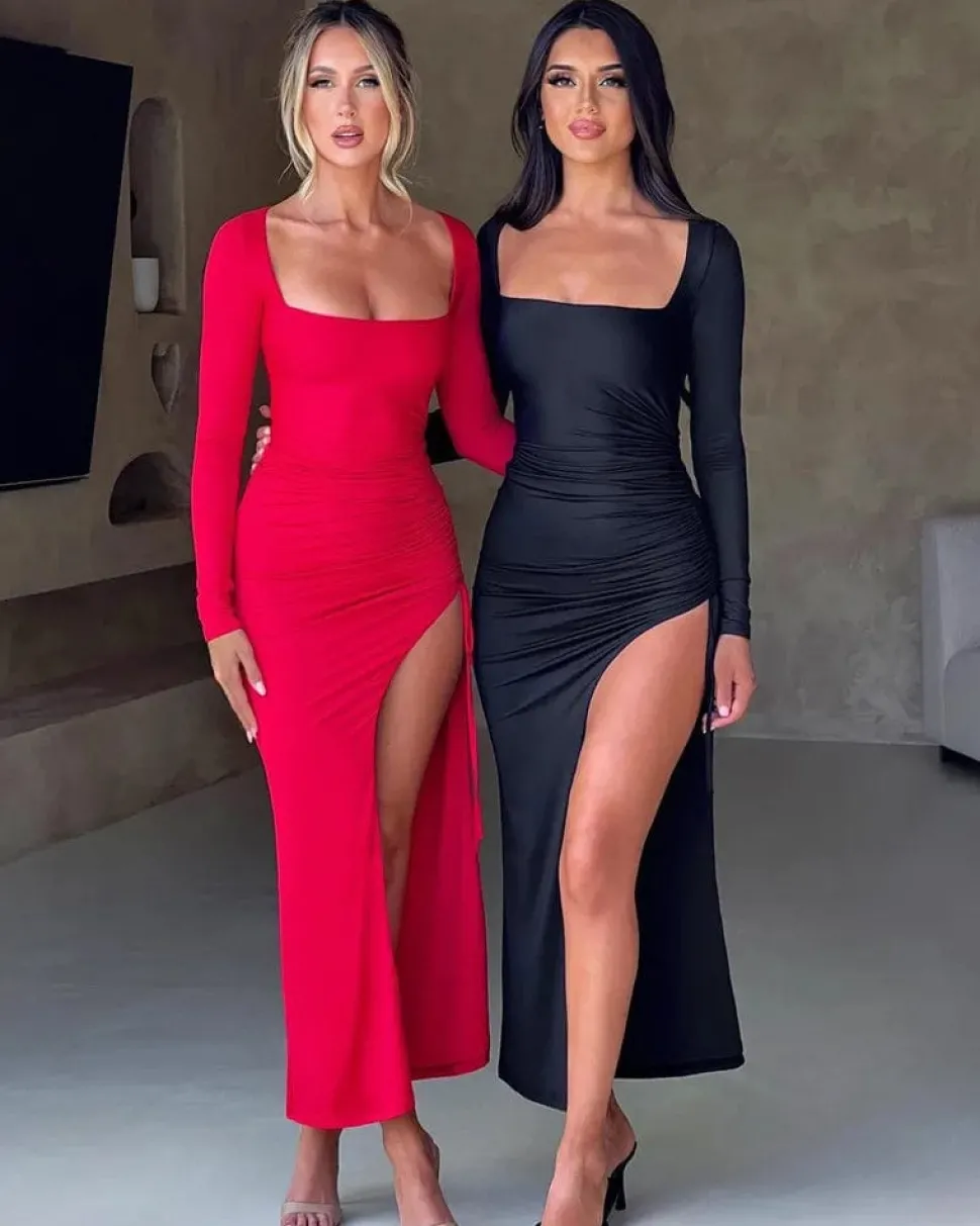 Robe de soirée longue fendue