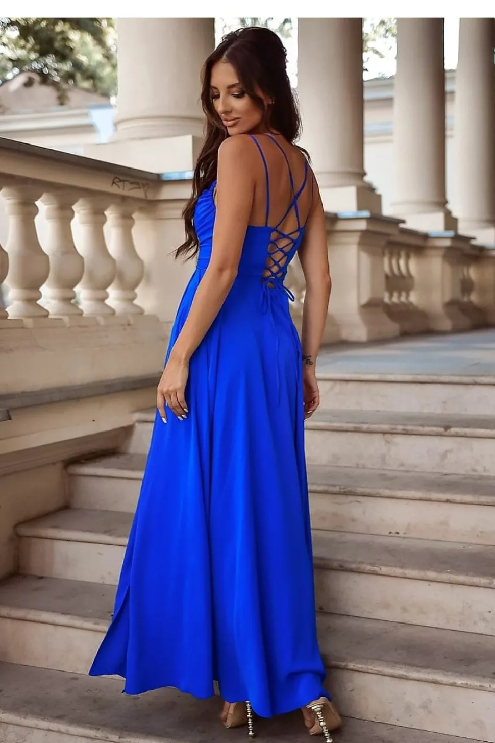 Robe de soirée longue fendue chic
