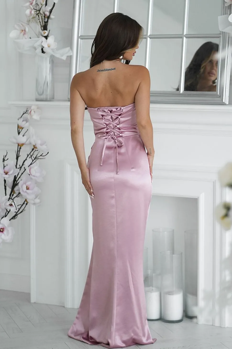Robe de soirée longue fendue satin rose