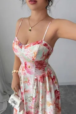 Robe de soirée longue fleurie romantique