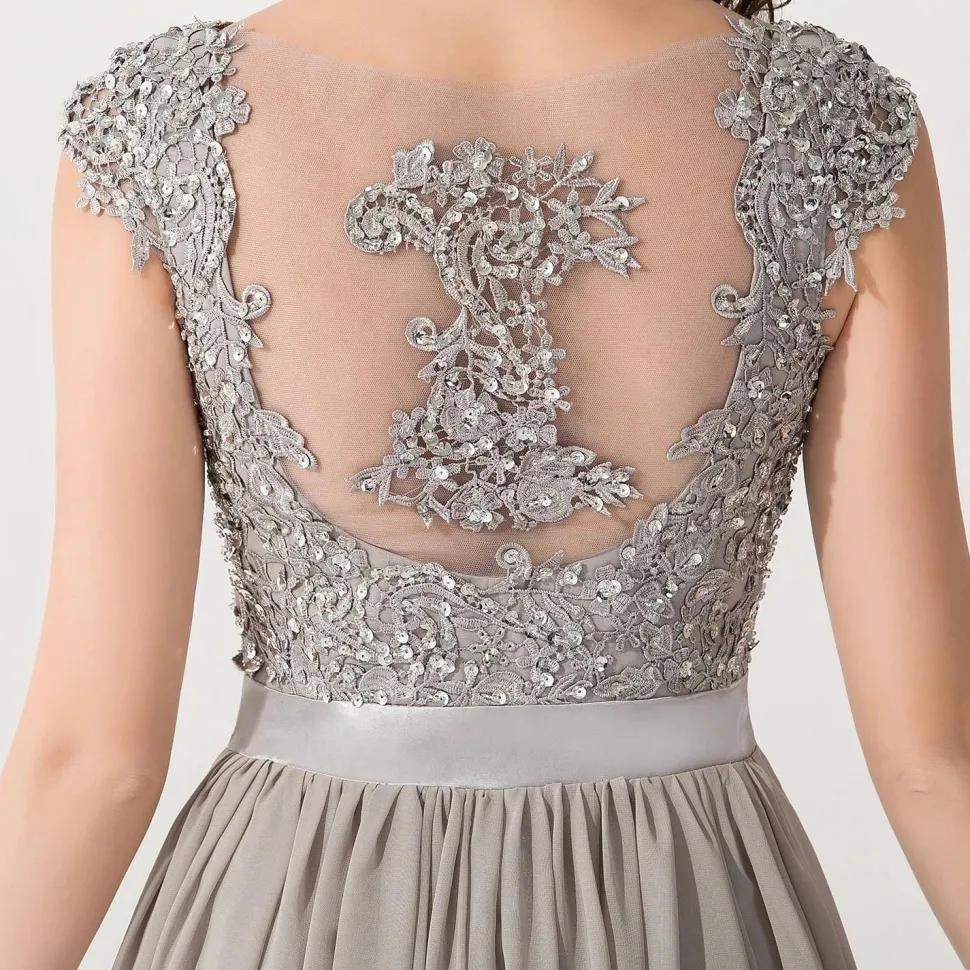 Robe de soirée longue haut en dentelle