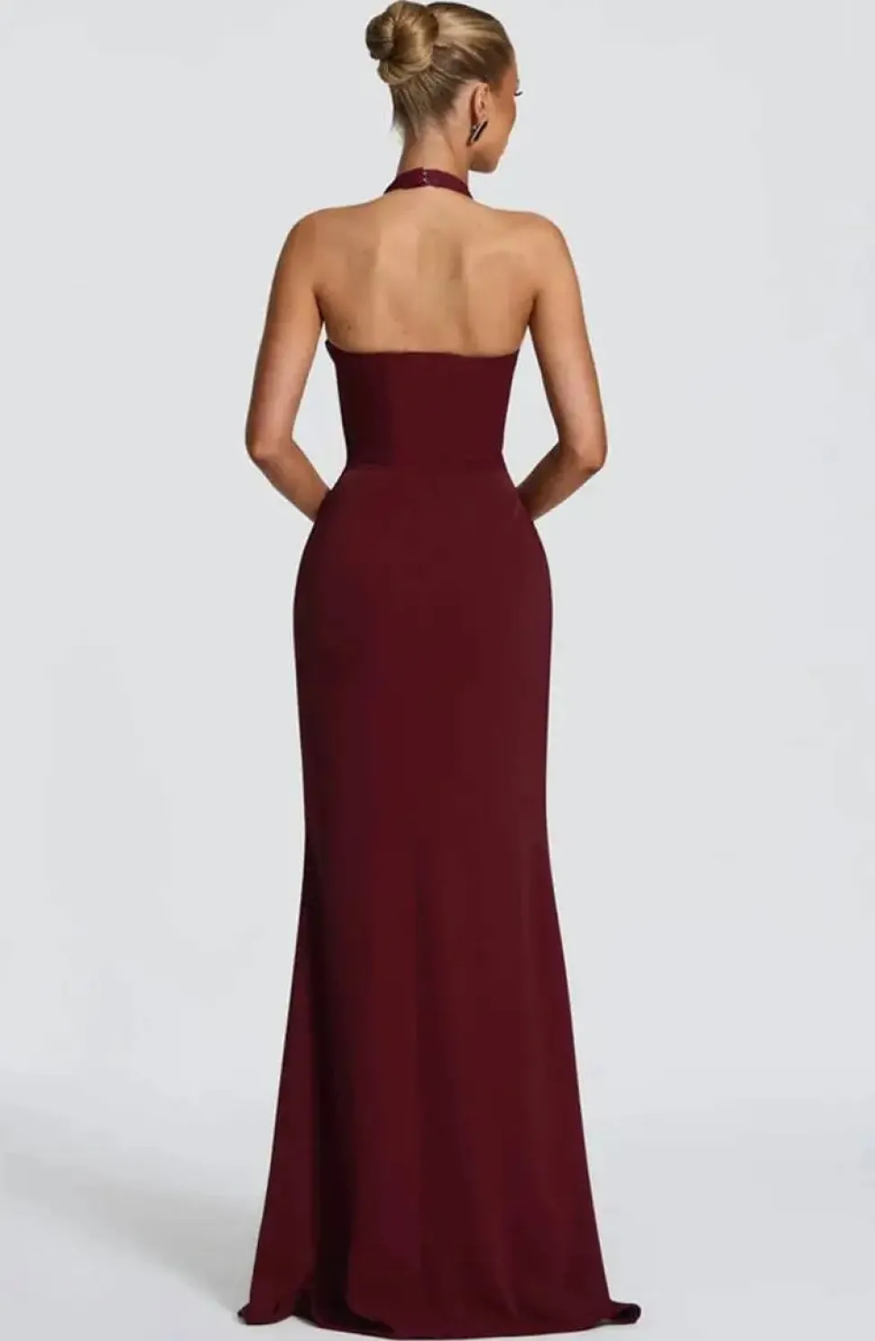 Robe de soirée longue moulante épaules dénudées