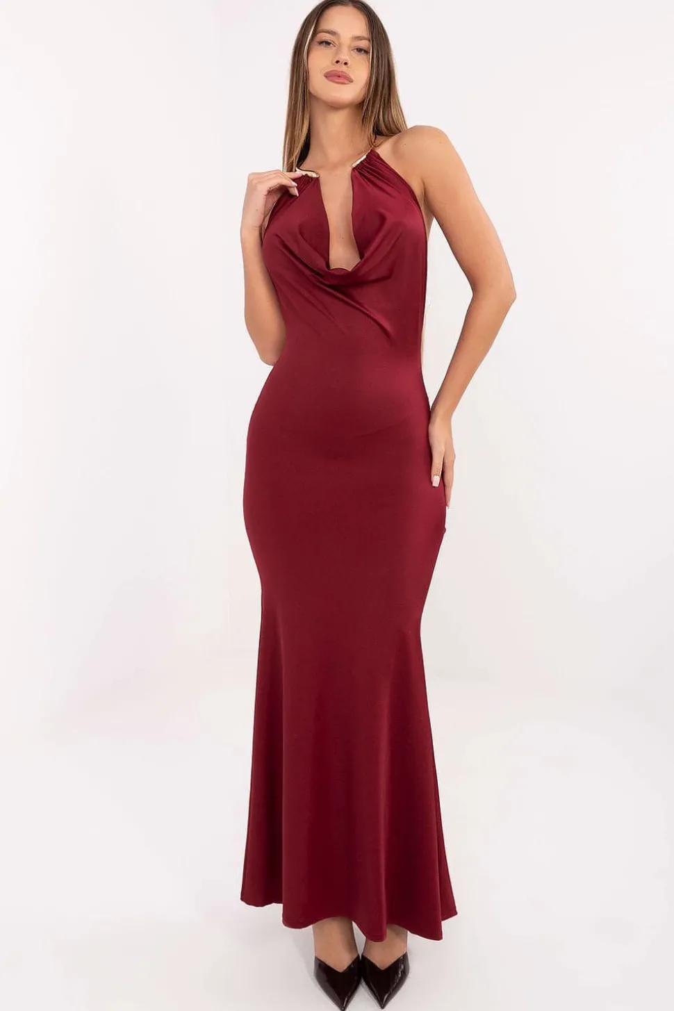 Robe de soirée longue moulante bordeaux sans manches