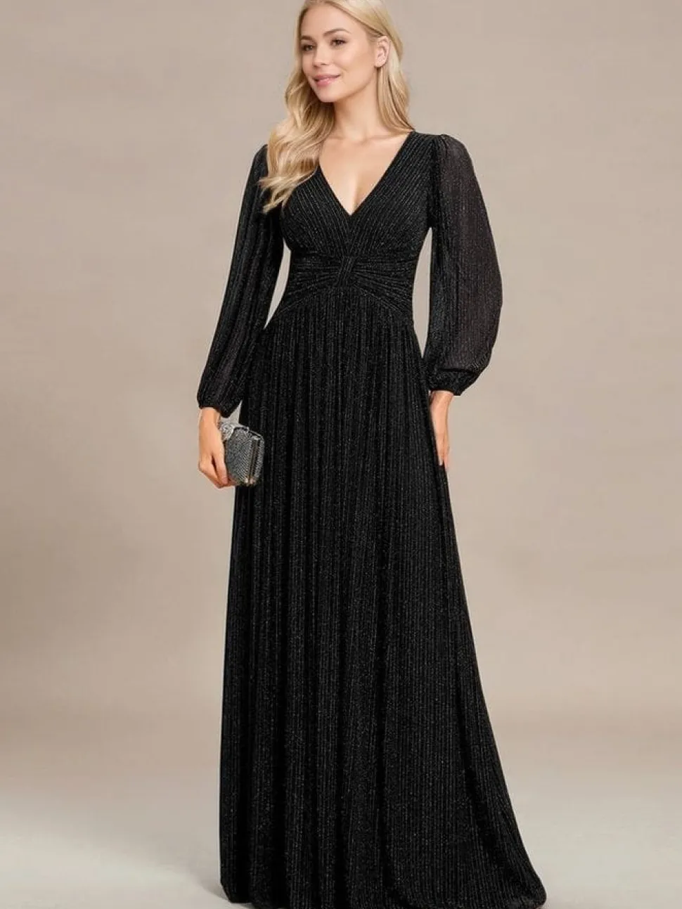 Robe de soirée longue noire manches longues col en V