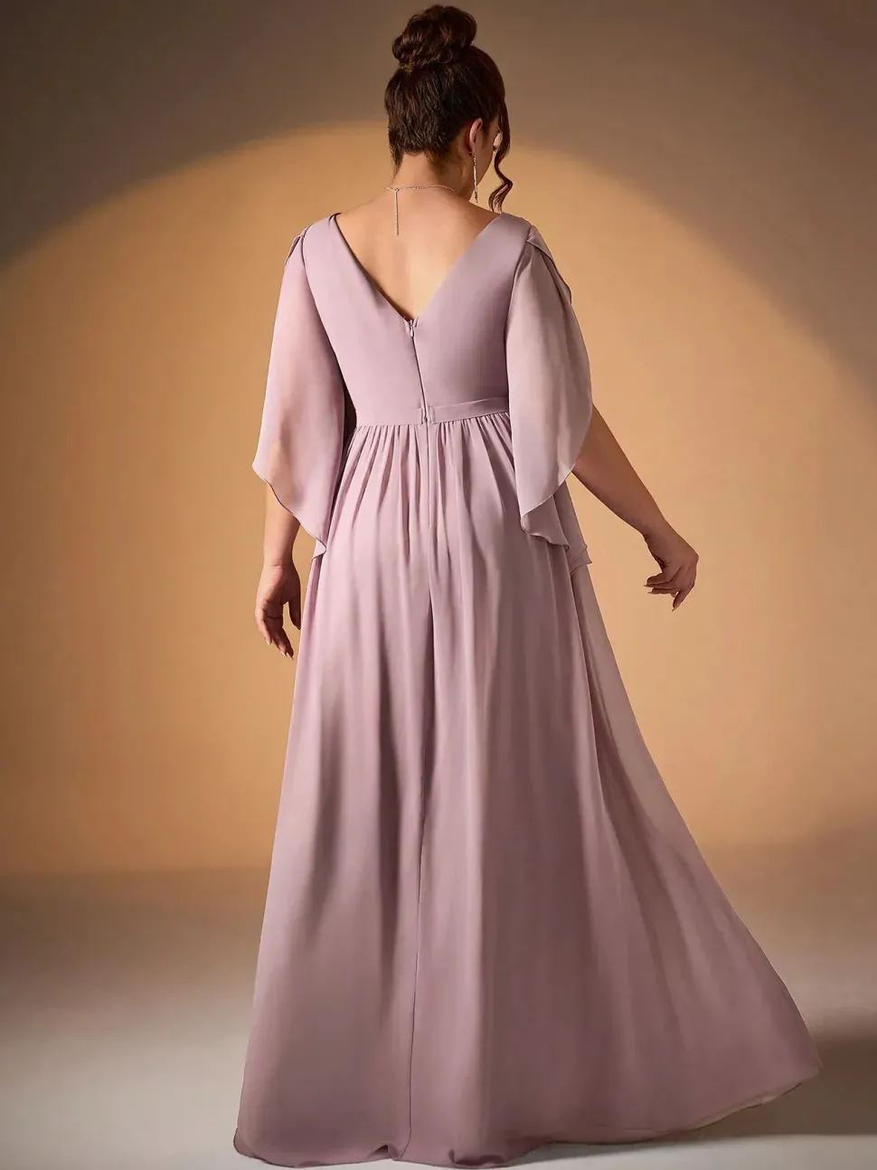 Robe de soirée longue rose poudré grande taille manches fluides