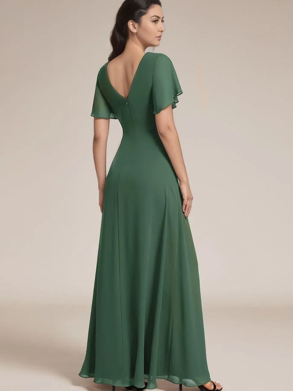 Robe de soirée longue verte avec fente latérale