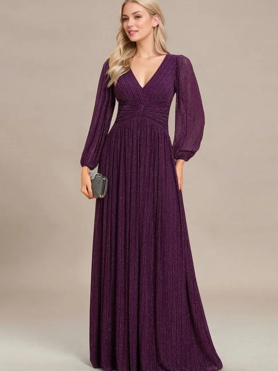 Robe de soirée longue violette manches longues