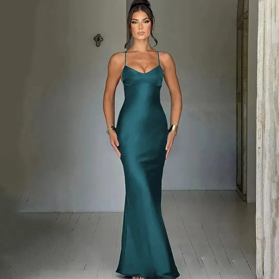 Robe de soirée mariage dos nu satin