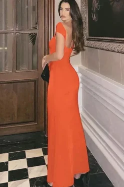 Robe de soirée mariage longue moulante manches courtes