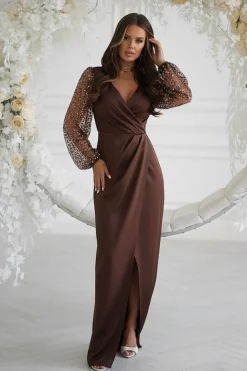Robe de soirée marron longue manches à paillettes