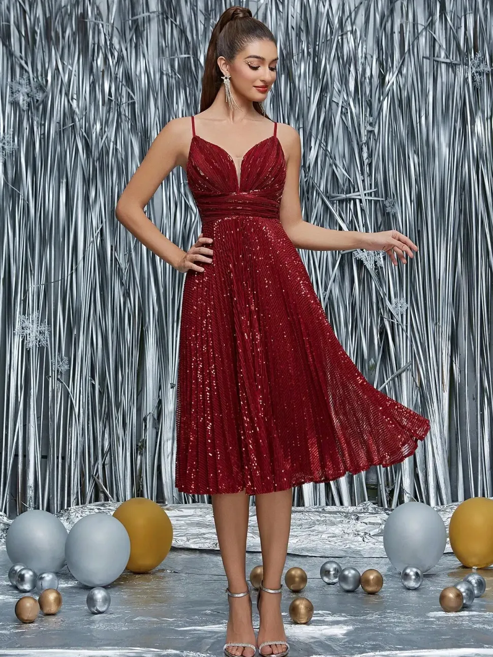 Robe de soirée midi bordeaux scintillante