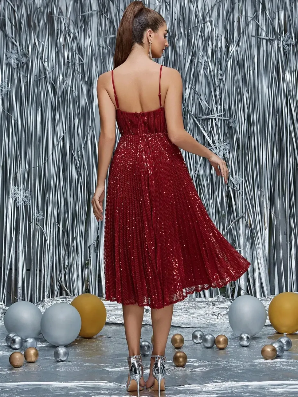 Robe de soirée midi bordeaux scintillante