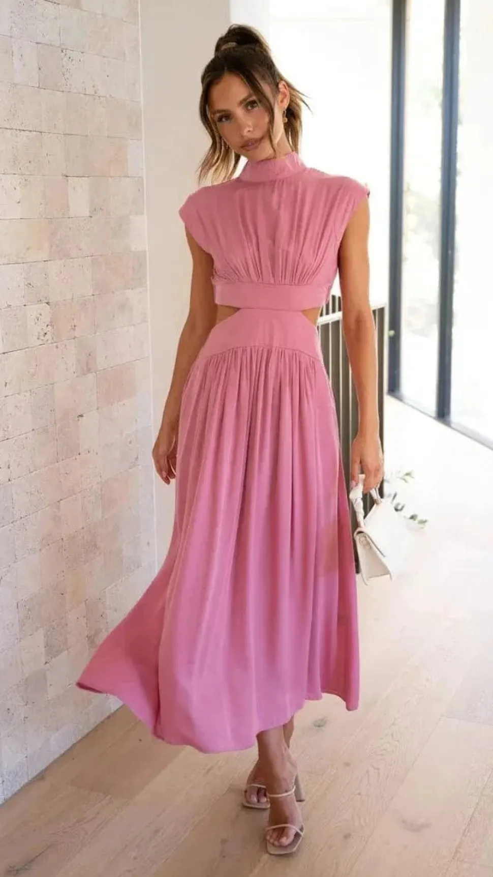 Robe de soirée midi fluide col halter