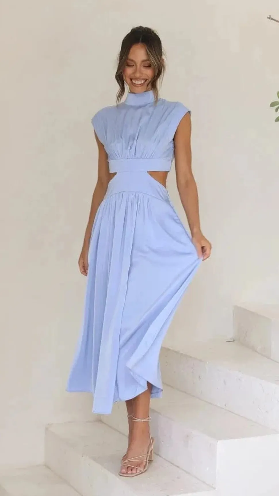 Robe de soirée midi fluide col halter