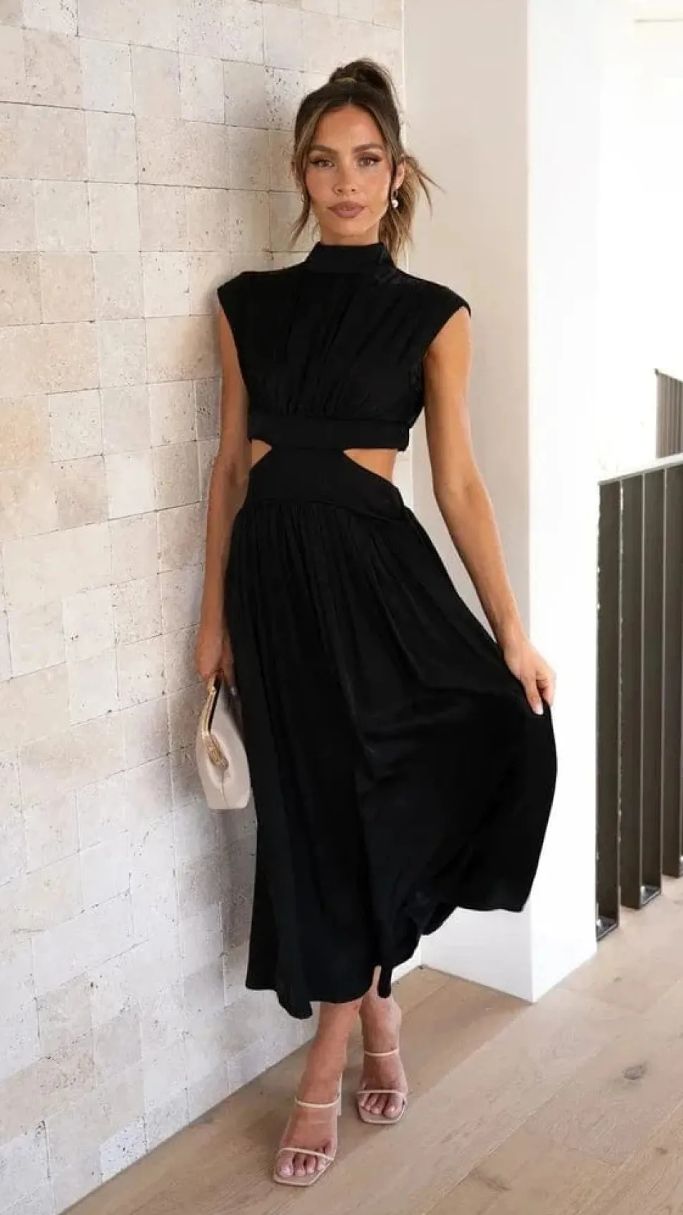 Robe de soirée midi fluide col halter