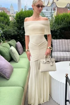 Robe de soirée mi-transparente longue drapée