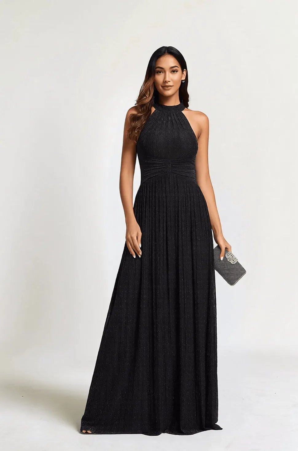 Robe de soirée noire plissée pailletée à col licou
