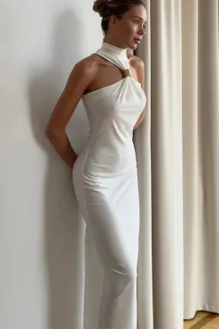 Robe de soirée sexy longue épaules dénudées