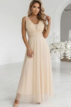 Robe d'invitée au mariage beige longue