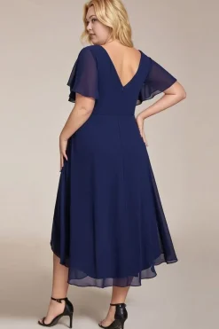 Robe d'invitée au mariage bleu asymétrique à volants