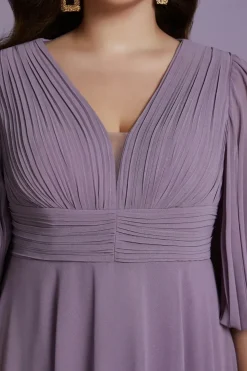 Robe d'invitée au mariage grande taille lilas