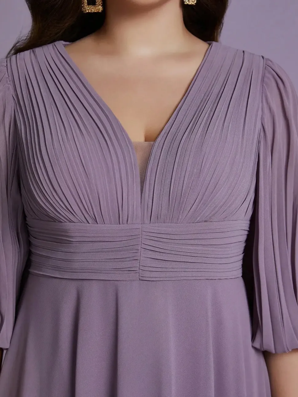 Robe d'invitée au mariage grande taille lilas