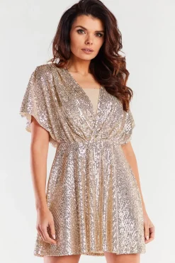 Robe dorée pailletée