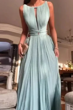Robe dos nu fluide longue élégante