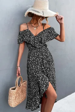Robe d'été à bretelles et imprimé floral à volants