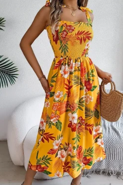Robe d'été fleurie midi à bretelles