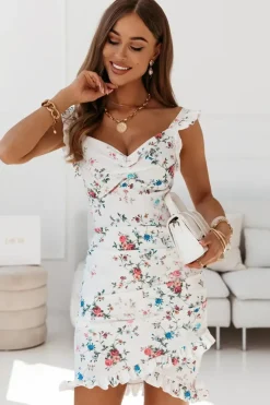 Robe d'été fleurie moulante décolletée