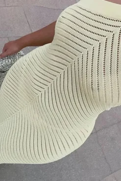 Robe d'été jaune longue en crochet