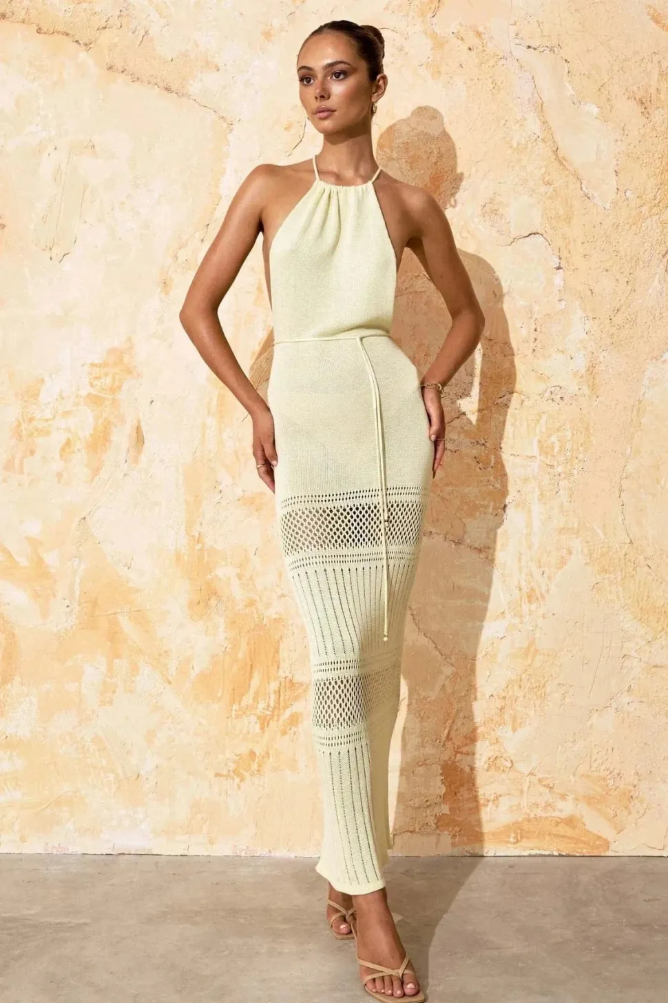 Robe d'été moulante dos nu sexy transparente