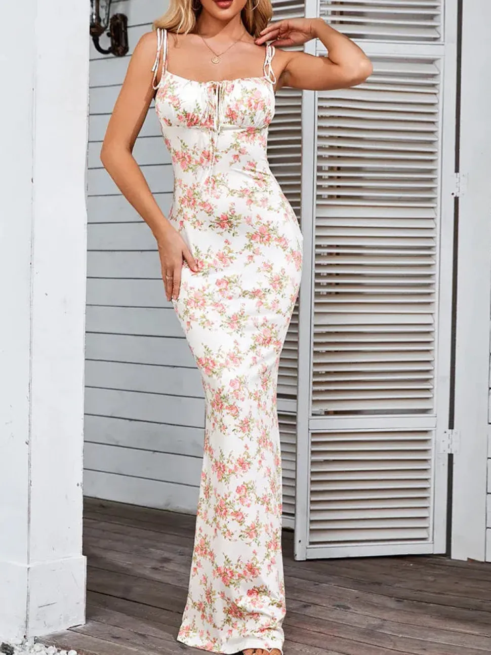 Robe d'été moulante fleurie longue