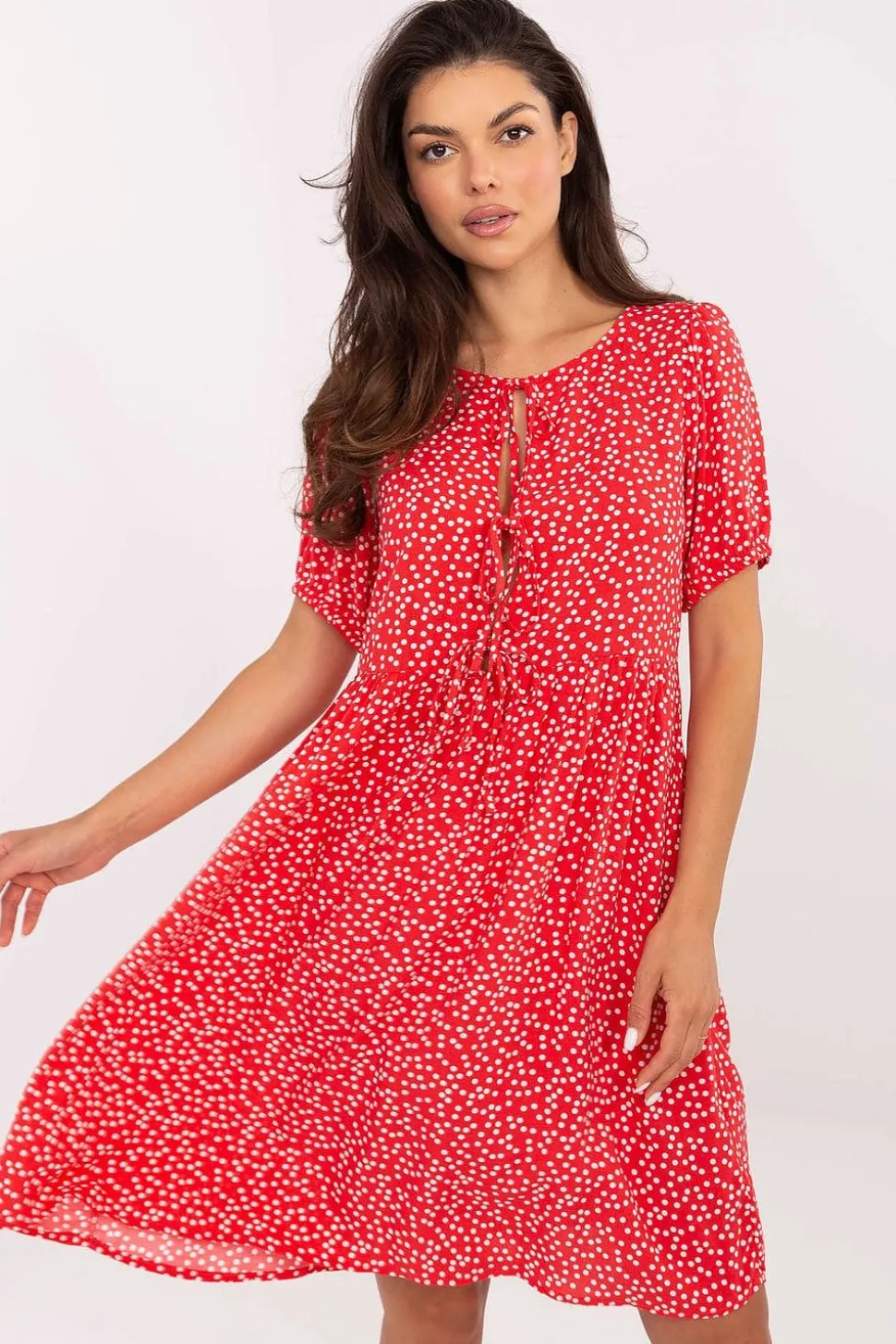 Robe d'été rouge à pois fluide