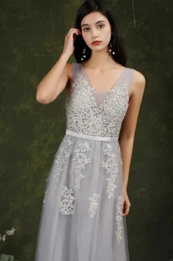 Robe en tulle longue avec appliqués