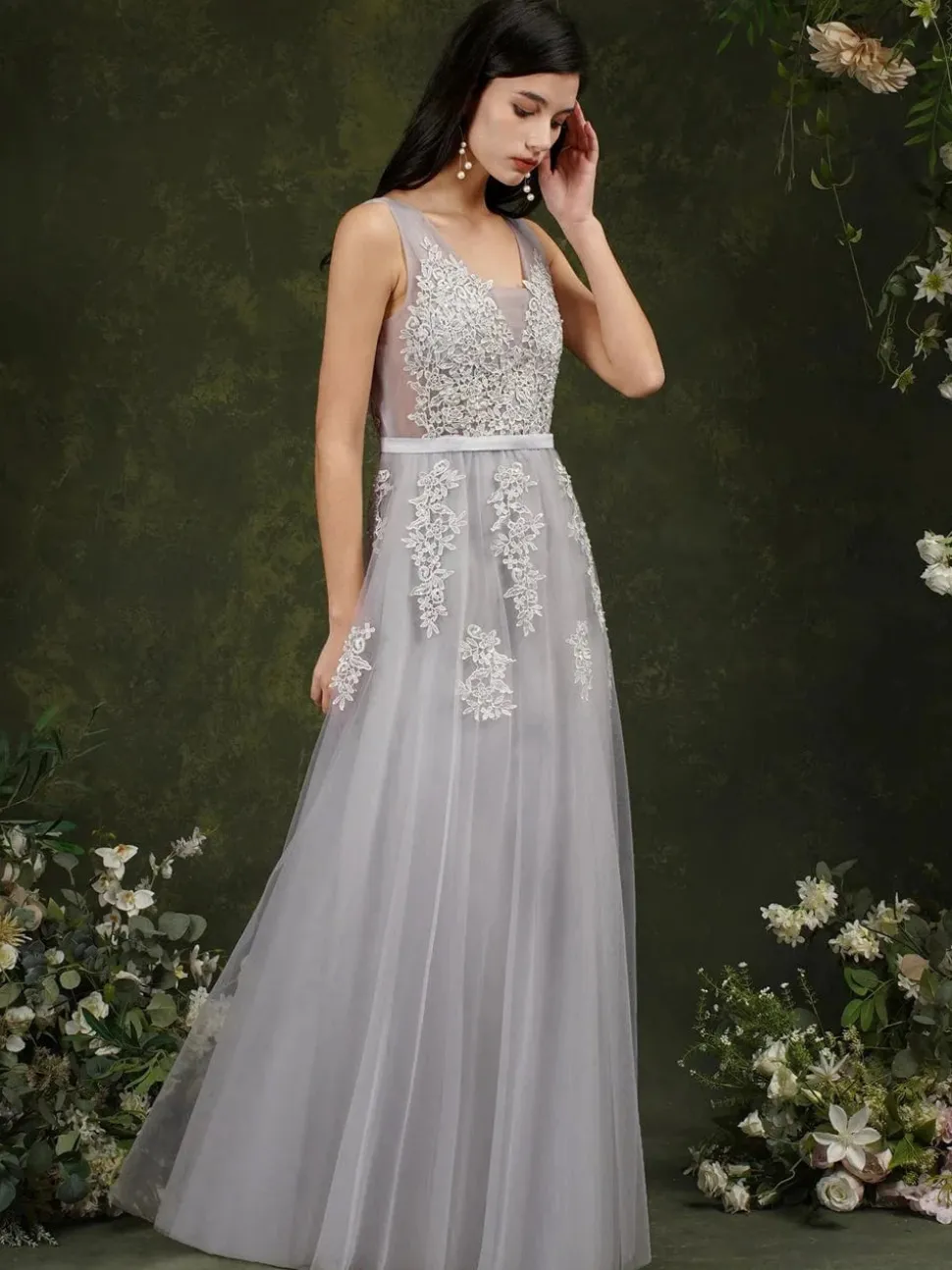 Robe en tulle longue avec appliqués