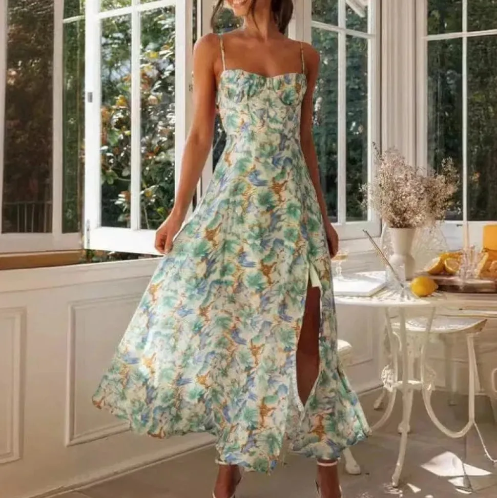 Robe fleurie dos nu fendue fluide