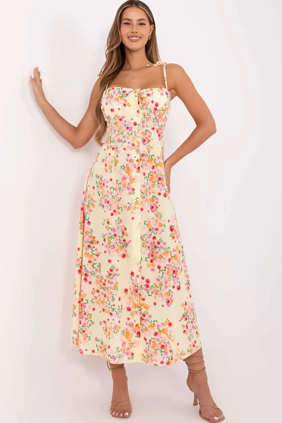 Robe fleurie fluide à bretelles