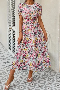 Robe fleurie été midi manches courtes