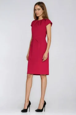 Robe fourreau rouge manches courtes