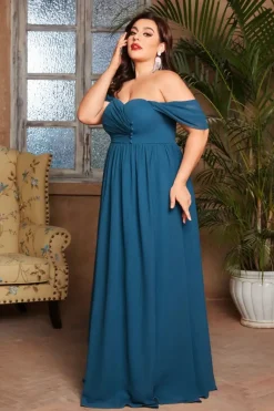 Robe grande taille pour invitée de mariage longue bleue