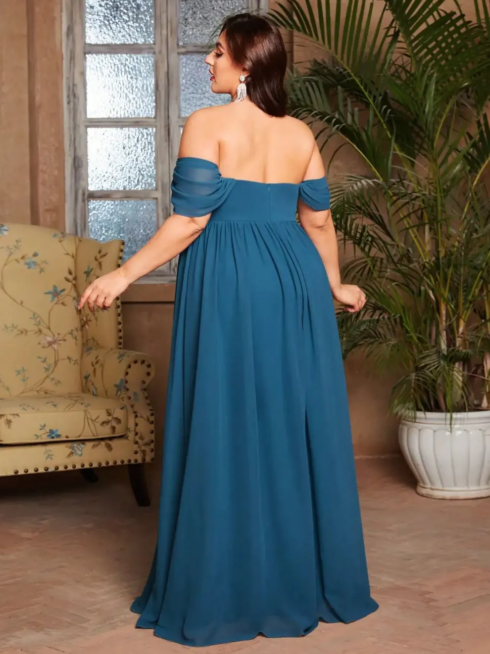Robe grande taille pour invitée de mariage longue bleue