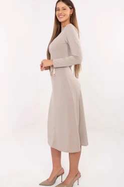 Robe habillée beige midi manches longues